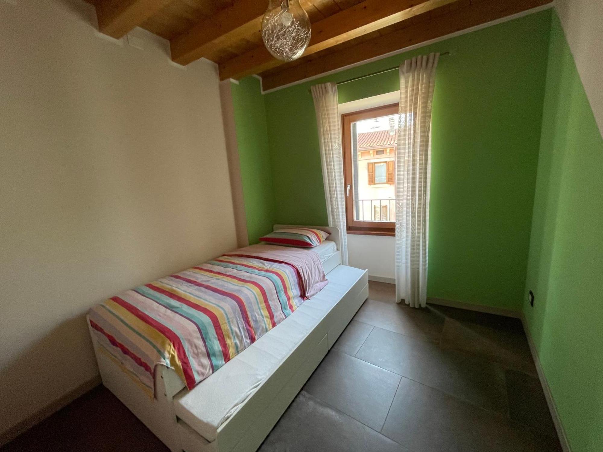 Dimora Rosso San Zeno - Wifi Veloce E Adatto Per Famiglie Verona Exterior photo