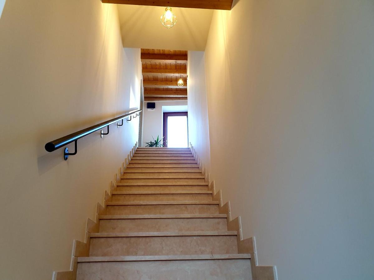 Dimora Rosso San Zeno - Wifi Veloce E Adatto Per Famiglie Verona Exterior photo
